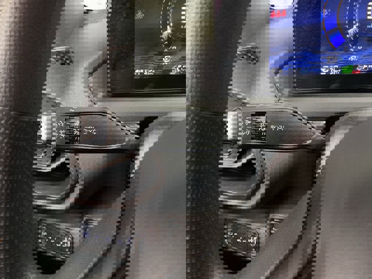 Used 2024 Chevrolet Silverado EV W/T image 21