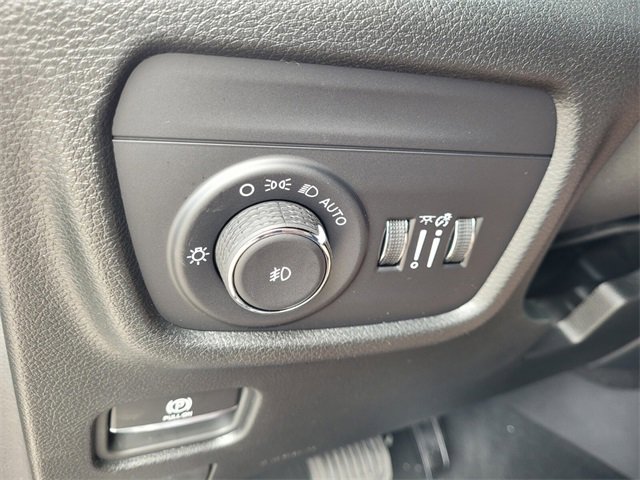 New 2025 Jeep Grand Cherokee Limited image 22