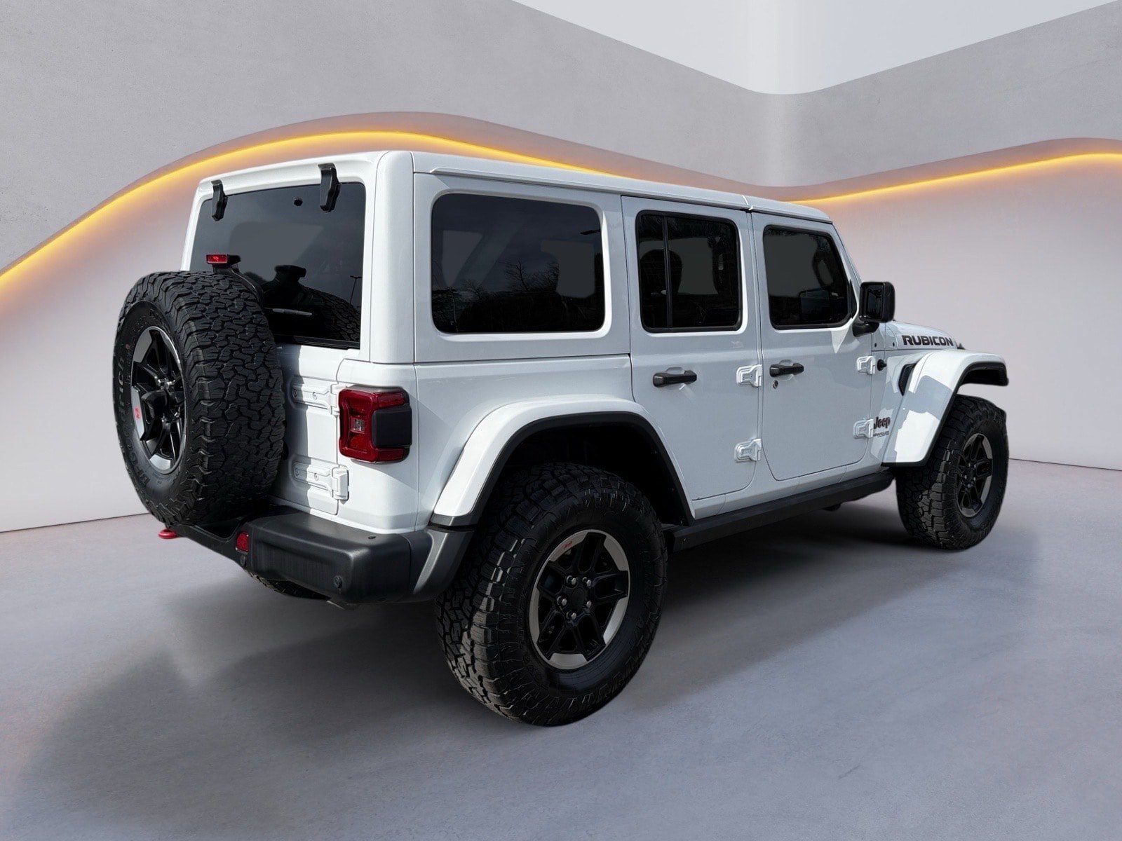 Used 2018 Jeep Wrangler Unlimited Rubicon AWD/4WD image 3