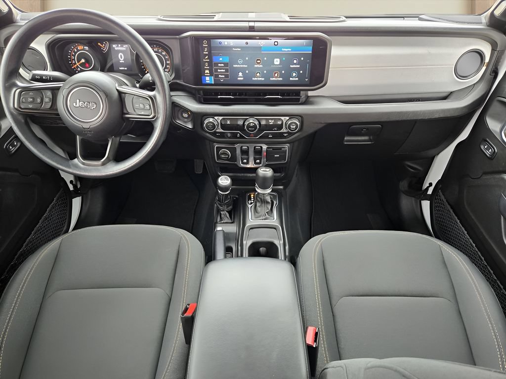 Used 2025 Jeep Wrangler Sport AWD/4WD image 23