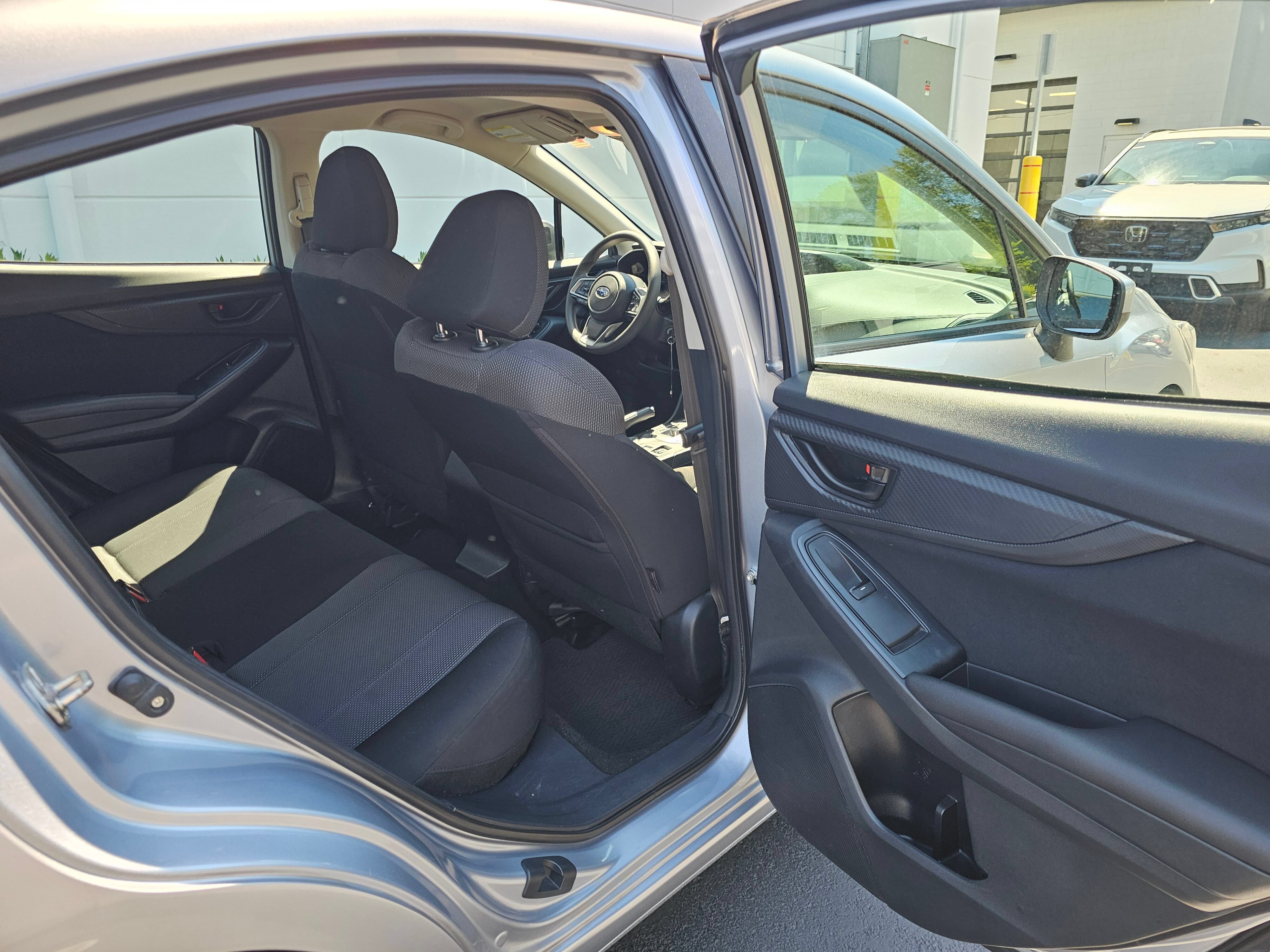 Used 2019 Subaru Impreza 2.0i Premium w/ Eyesight & BSD/Rcta & SRF AWD/4WD image 10