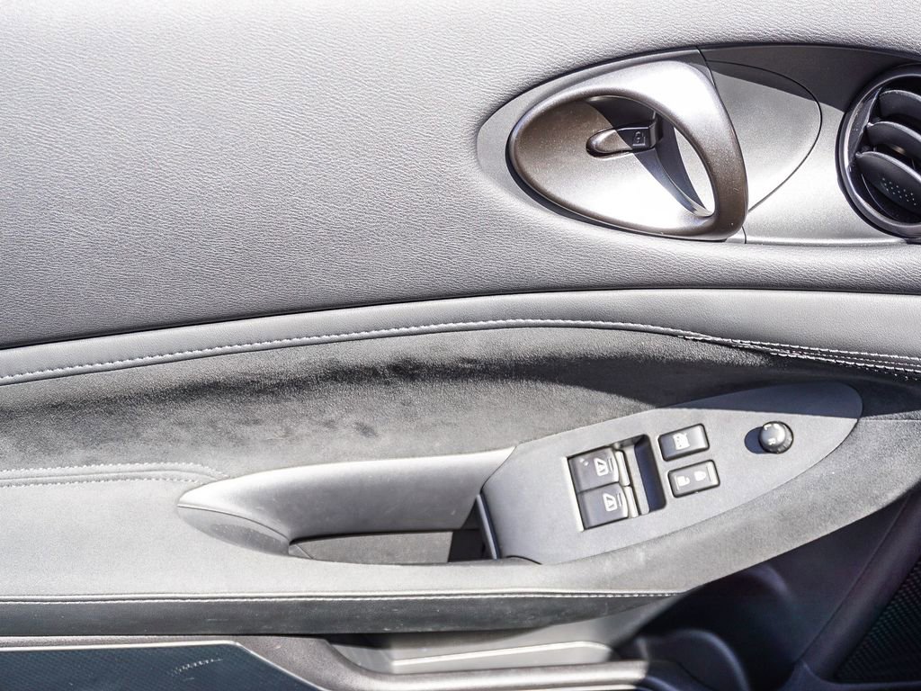 Used 2024 Nissan Z Performance w/ Floor Mat Package image 17