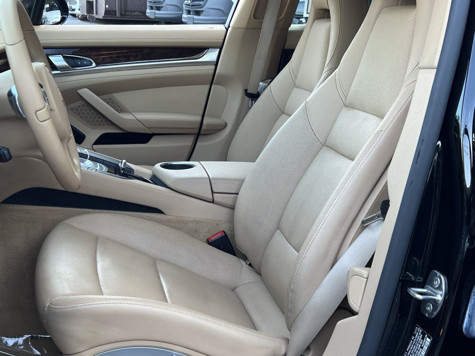 Used 2014 Porsche Panamera 4 AWD/4WD image 18