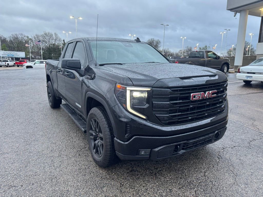 Used 2024 GMC Sierra 1500 Elevation image 1