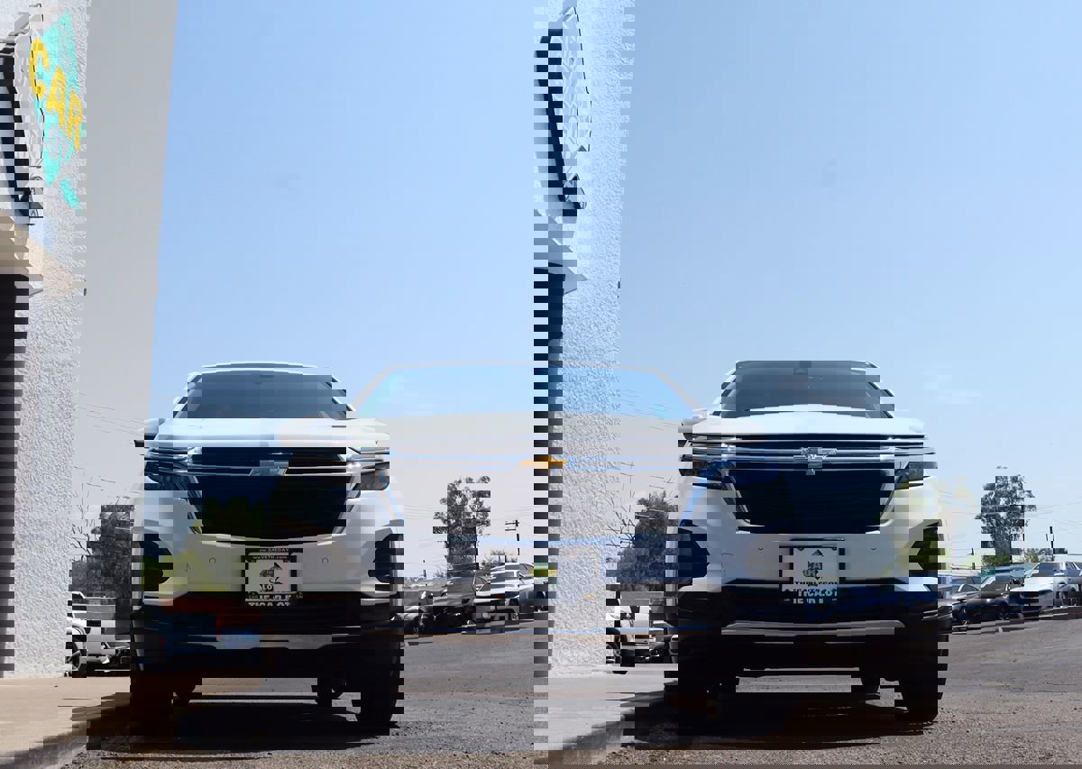 Used 2024 Chevrolet Equinox LT image 17