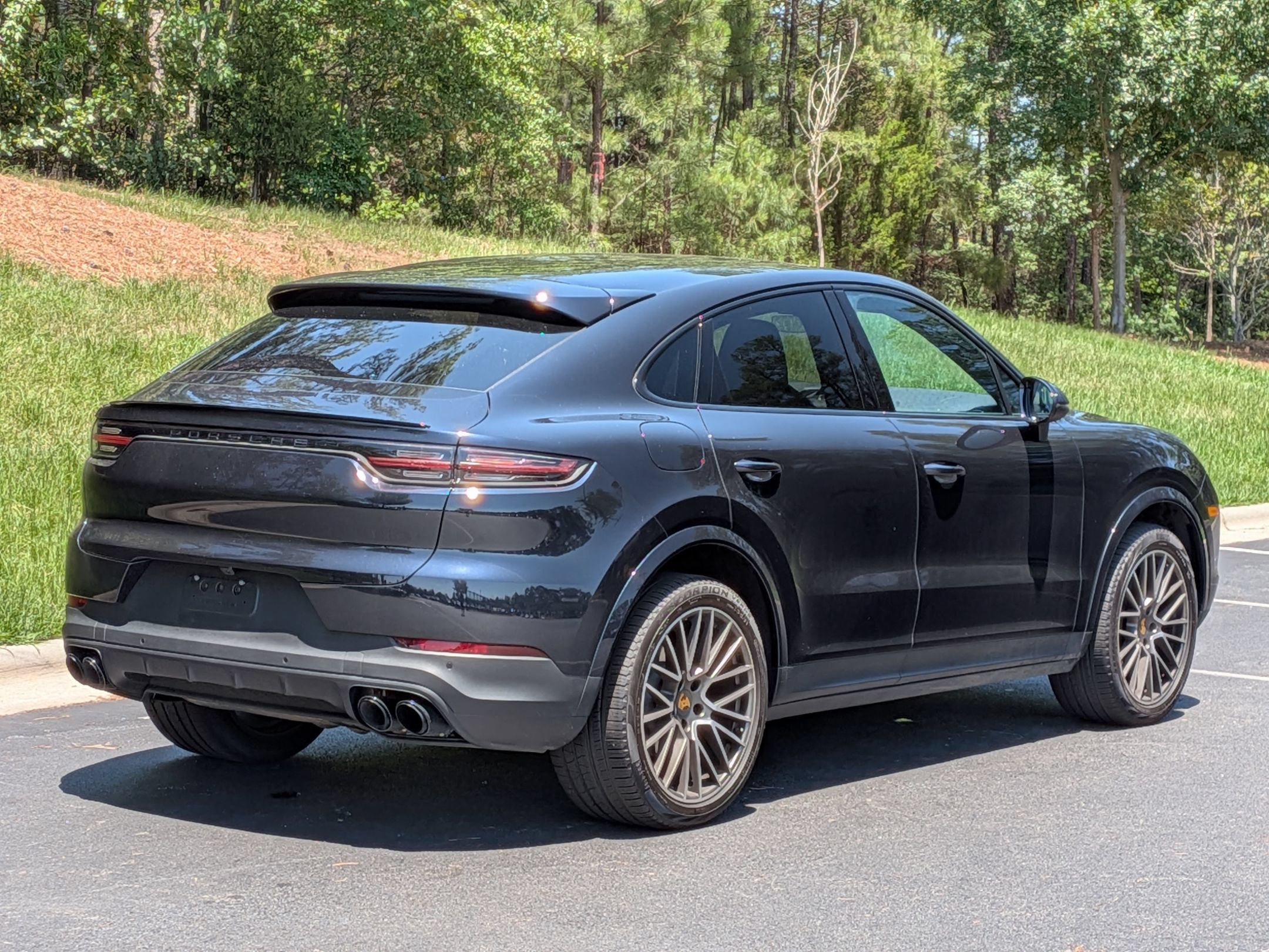 Certified 2023 Porsche Cayenne Platinum Edition AWD/4WD image 25