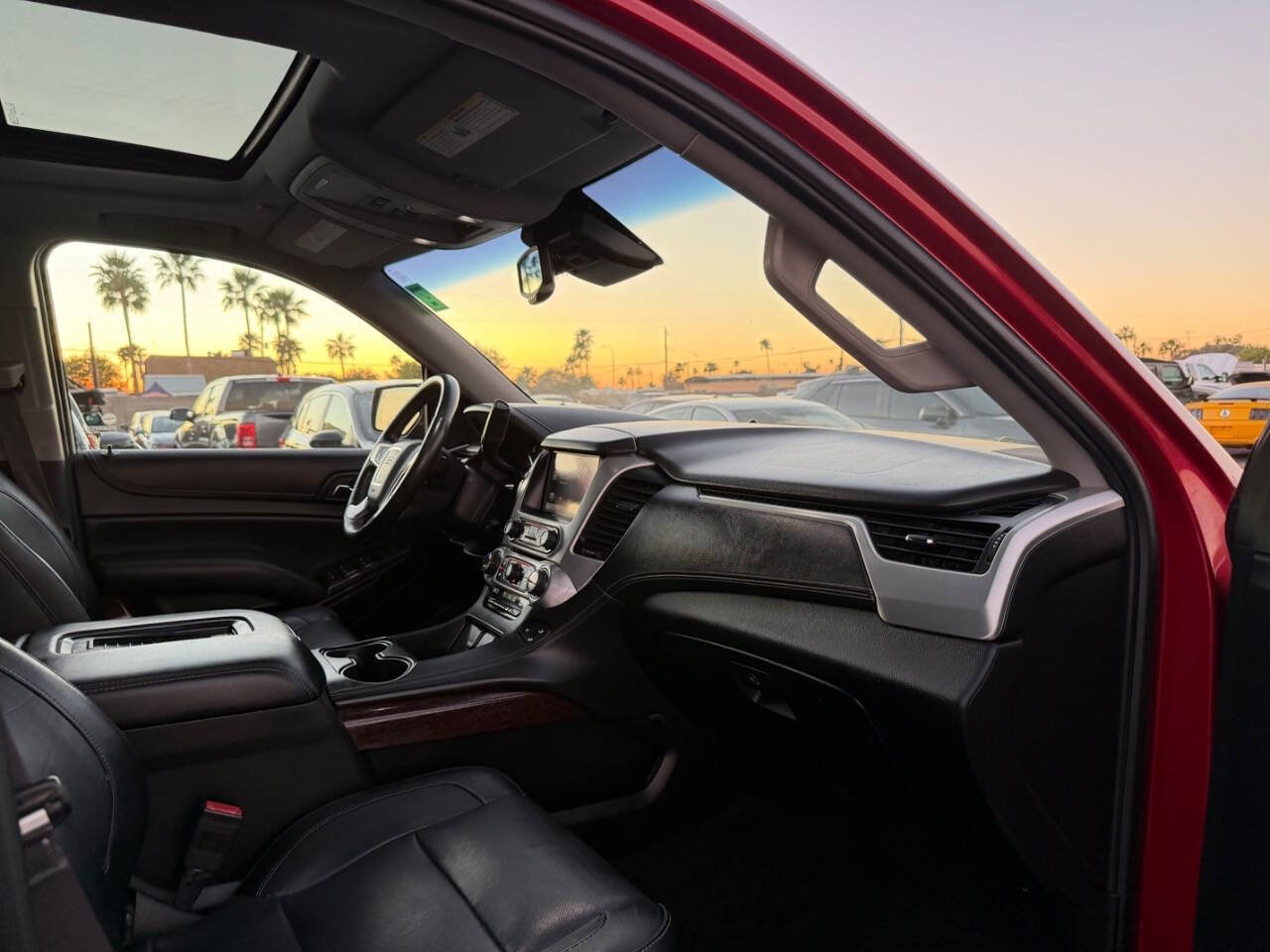 Used 2015 GMC Yukon SLT w/ Open Road Package image 24