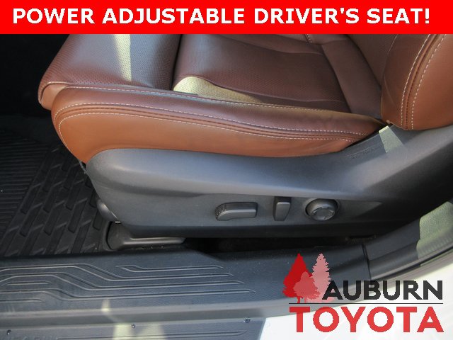 Used 2025 Subaru Outback Touring w/ Popular Package #2 image 15