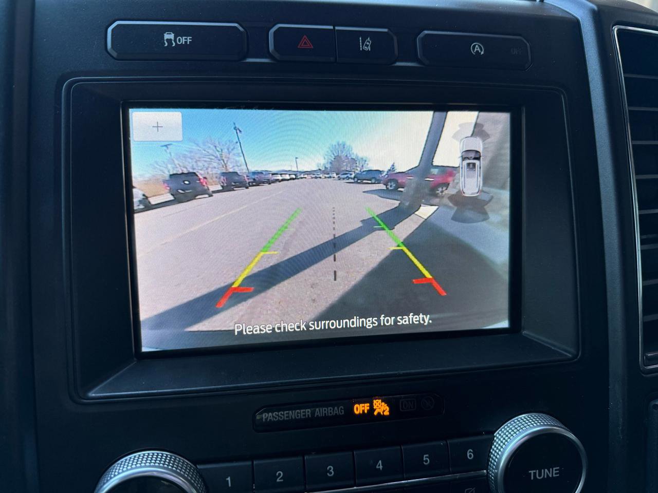 Used 2021 Ford Expedition Limited image 31