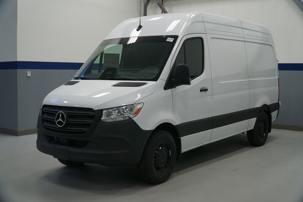 New 2025 Mercedes-Benz Sprinter 2500 image 3