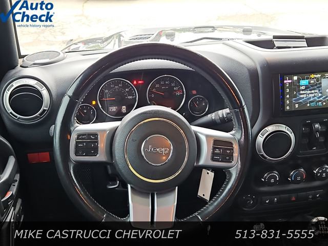 Used 2016 Jeep Wrangler Unlimited Rubicon AWD/4WD image 12