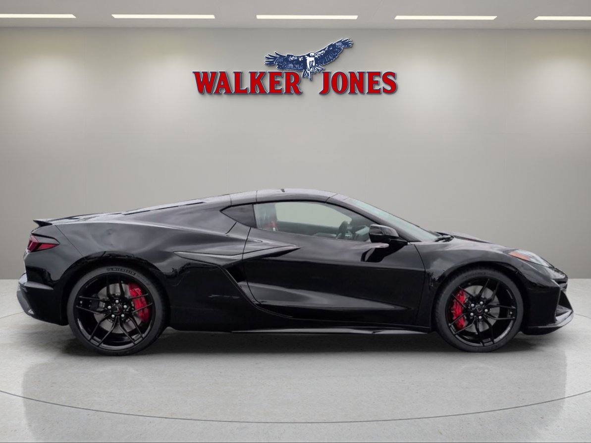 New 2026 Chevrolet Corvette Z06 RWD image 9