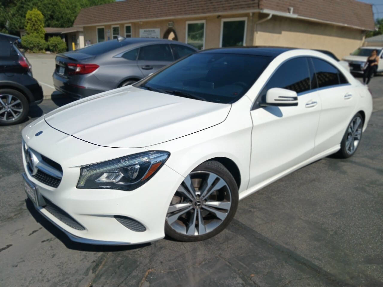 Used 2019 Mercedes-Benz CLA 250 CLA 250 4dr Coupe image 3