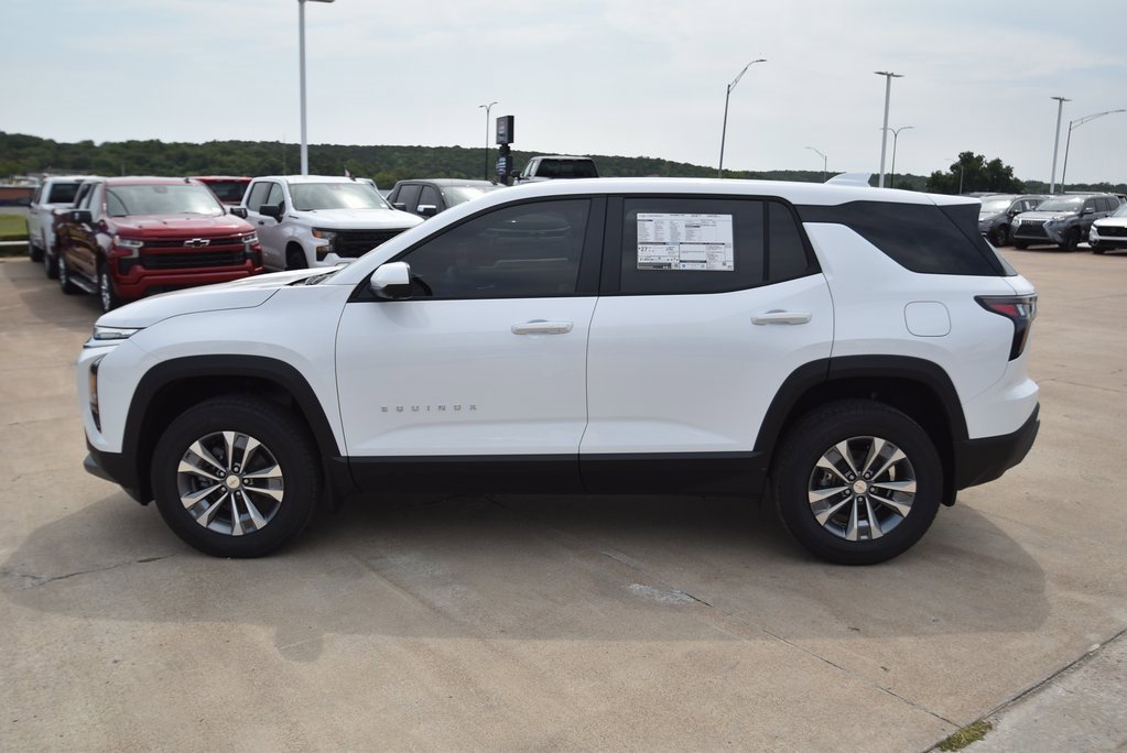 New 2026 Chevrolet Equinox LT w/ Safety and Technology Package image 8
