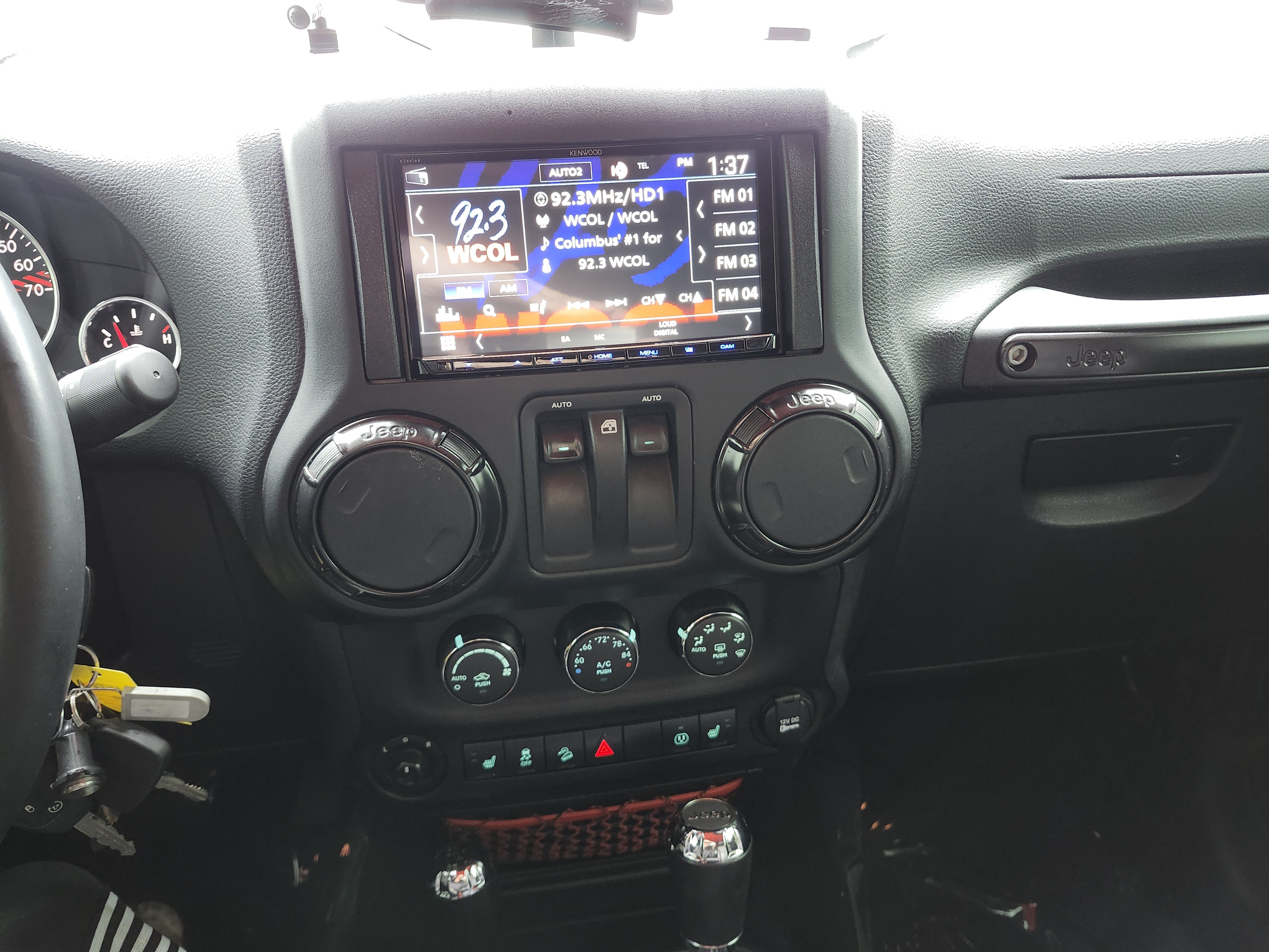 Used 2018 Jeep Wrangler Rubicon AWD/4WD image 26