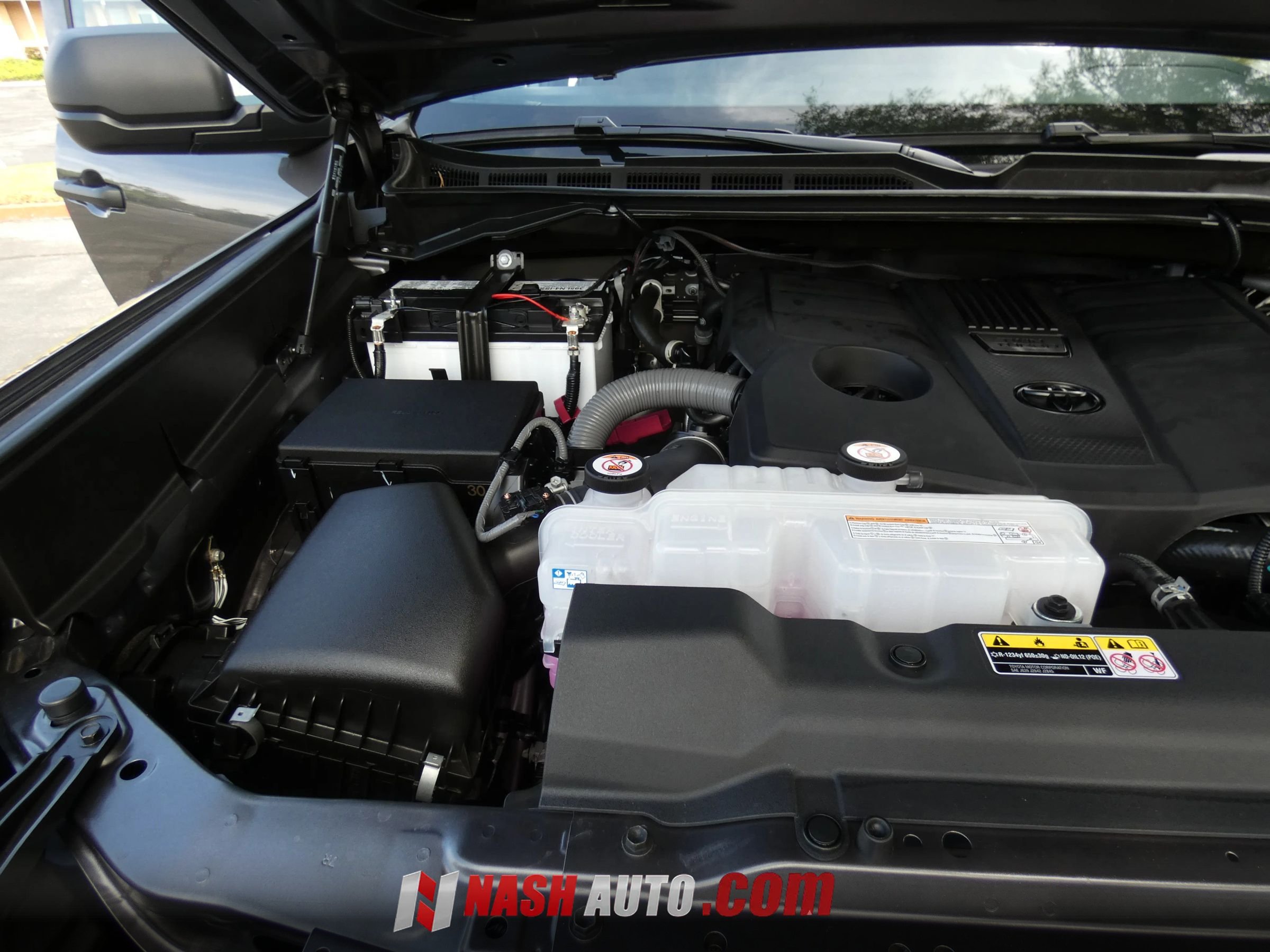Used 2026 Toyota Tundra SR AWD/4WD image 81