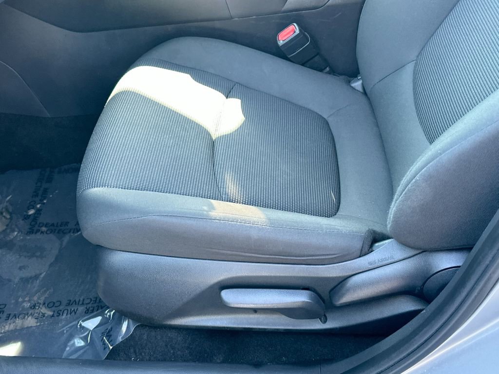 Used 2024 Toyota RAV4 LE image 19