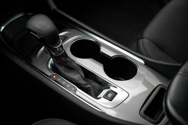 Used 2024 Chevrolet Malibu LT image 30