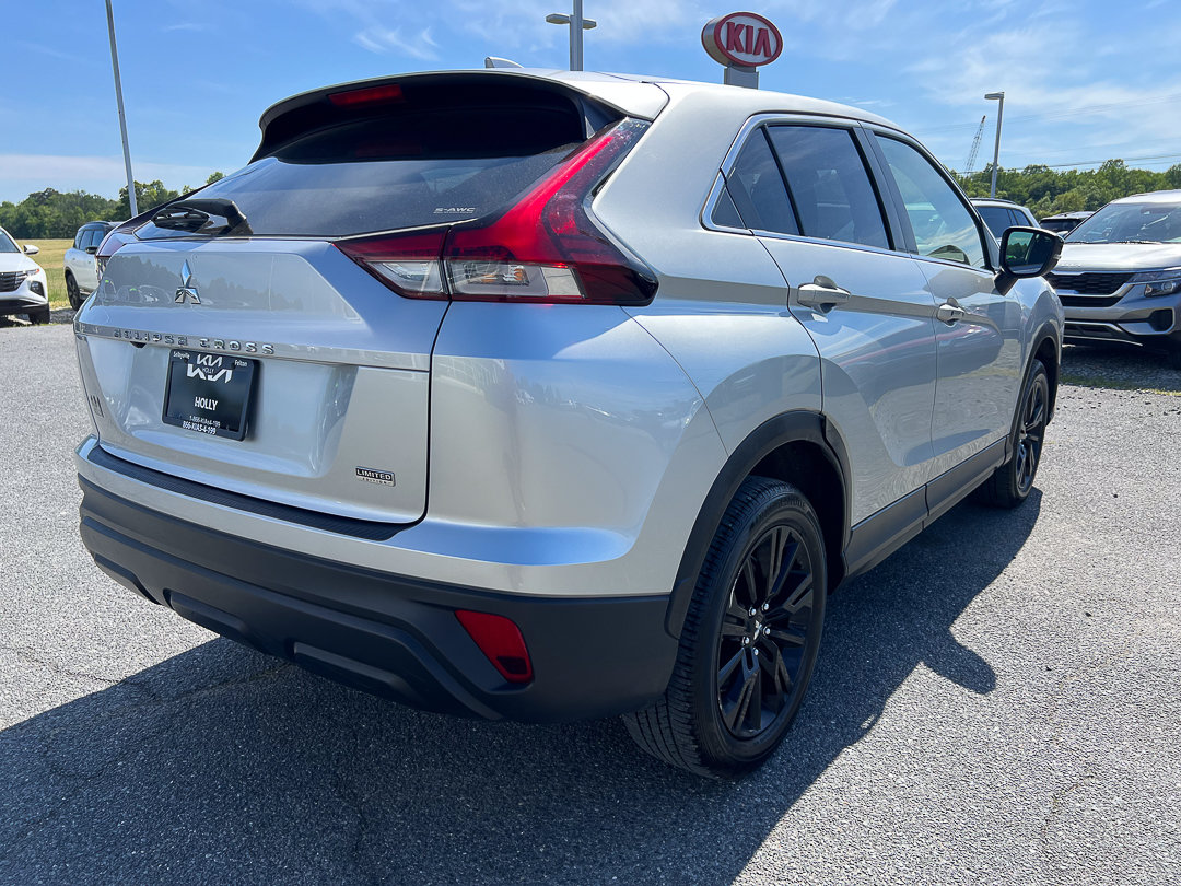 Used 2024 Mitsubishi Eclipse Cross AWD image 8