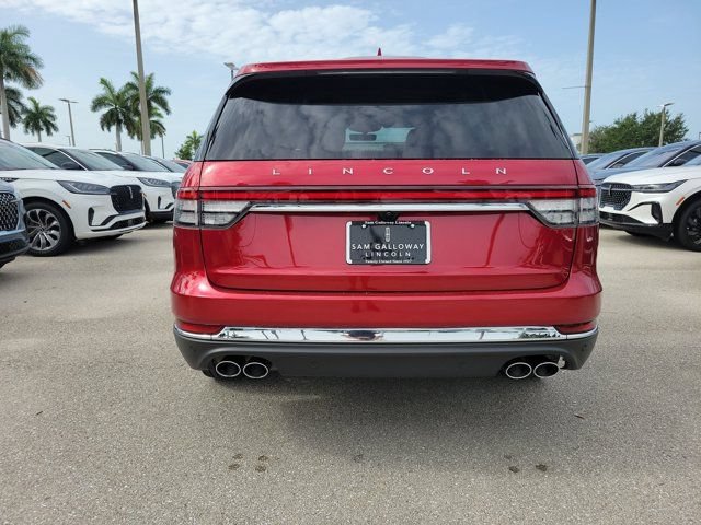 Certified 2020 Lincoln Aviator Reserve w/ Elements Package Plus AWD/4WD image 5