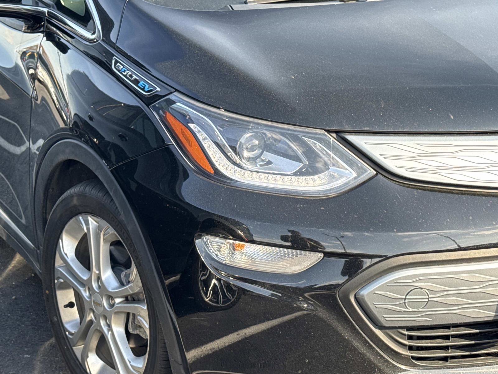 Used 2019 Chevrolet Bolt LT image 4