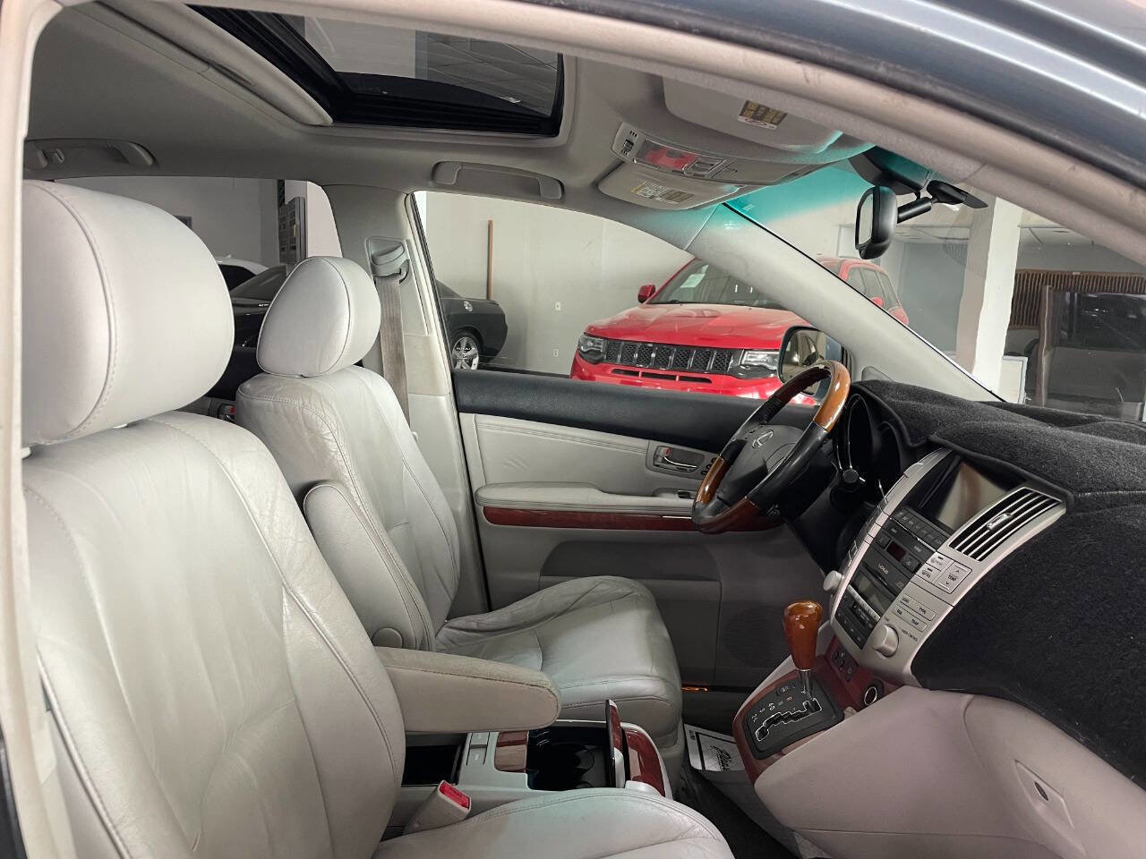 Used 2004 Lexus RX 330 AWD image 28