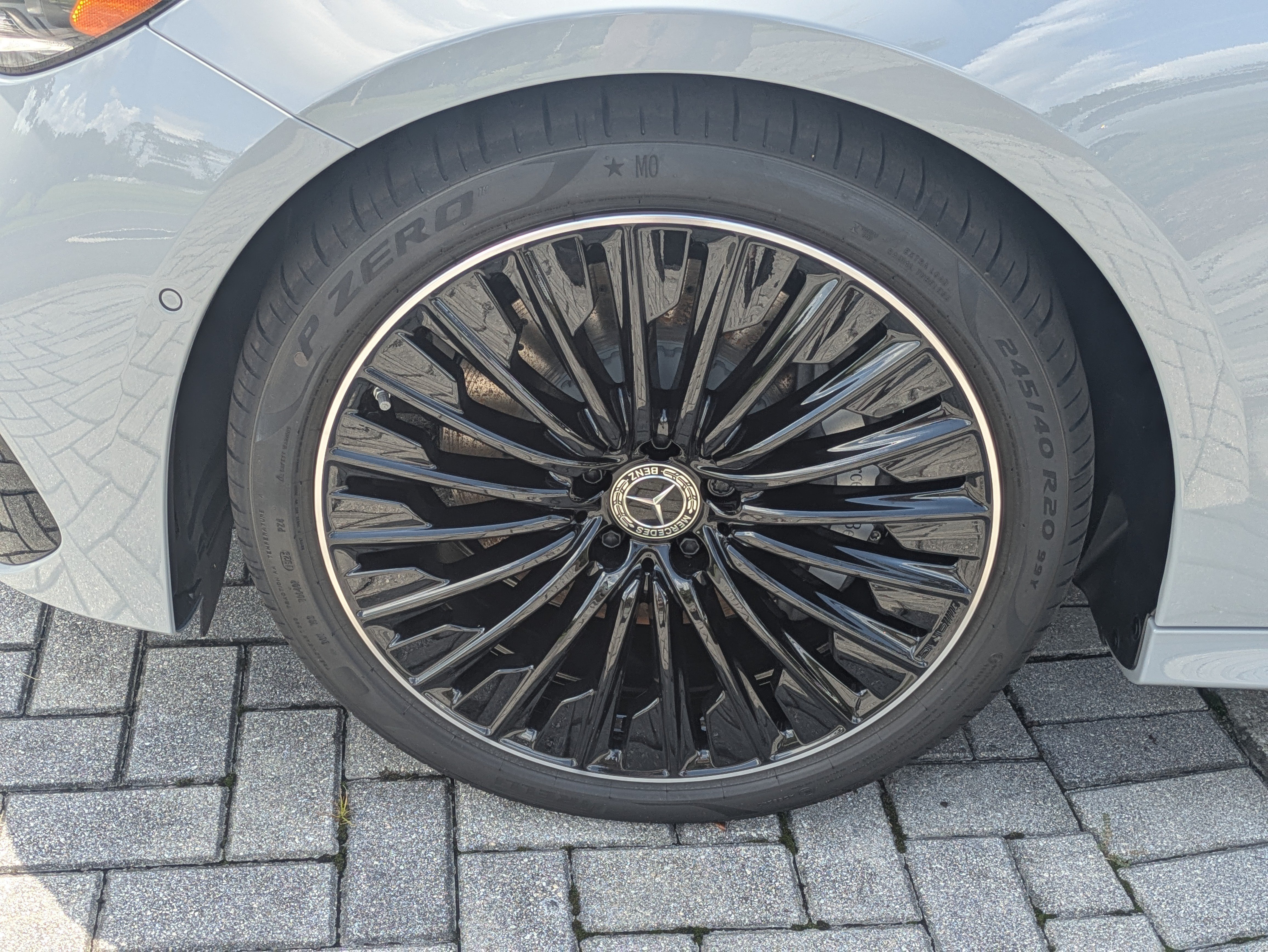 New 2027 Mercedes-Benz E 450 4MATIC Sedan image 10