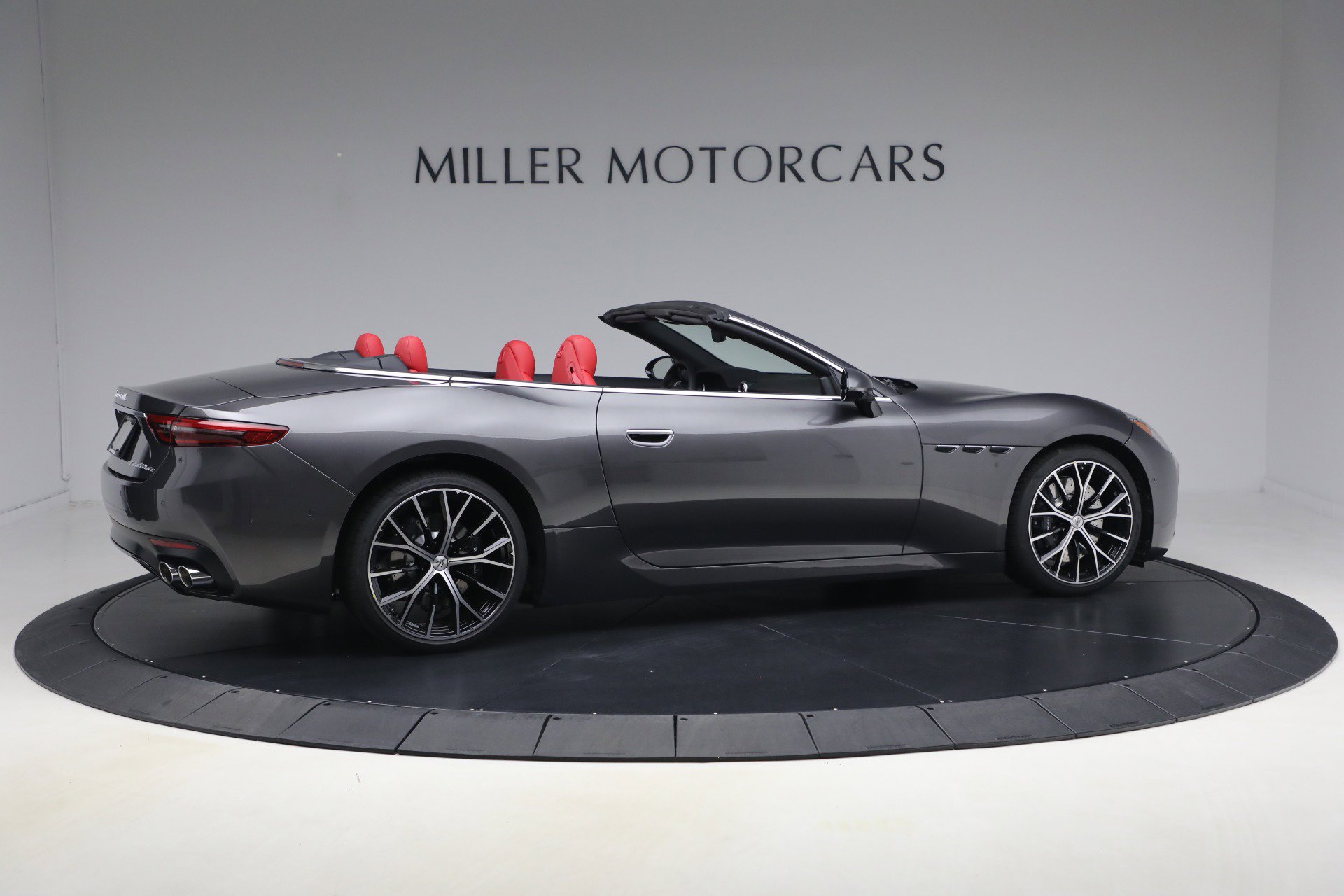New 2026 Maserati GranCabrio Modena image 7