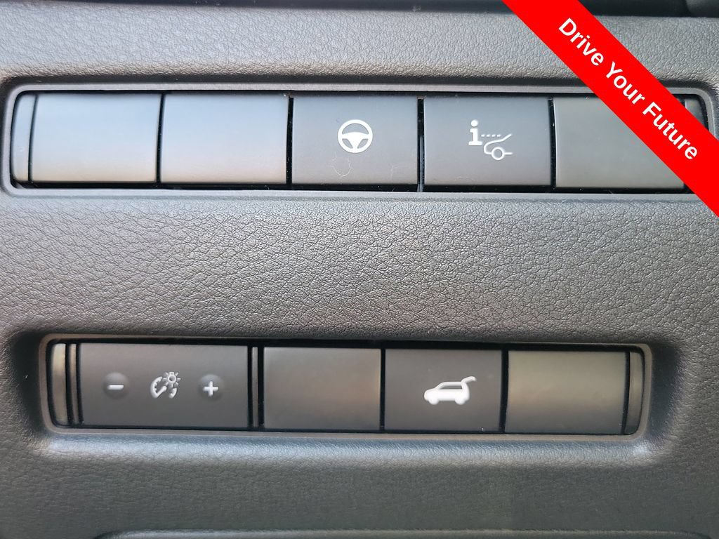 Used 2023 Nissan Rogue Platinum w/ Platinum Premium Package FWD image 19