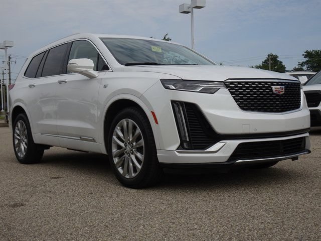 Used 2024 Cadillac XT6 Premium Luxury w/ LPO, Floor Liner Package AWD/4WD image 30