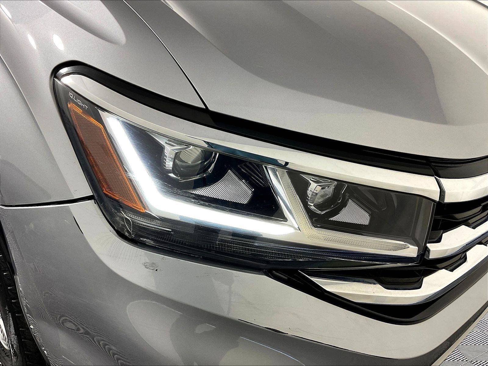 Used 2020 Volkswagen Atlas Cross Sport S AWD/4WD image 30