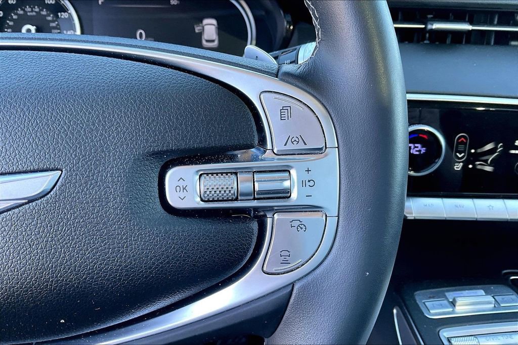 Used 2024 Genesis GV70 2.5T w/ Select Package image 25