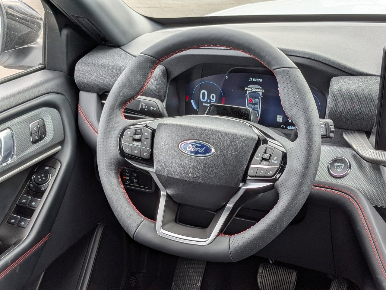 New 2026 Ford Explorer ST-Line w/ ST-Line Street Pack image 20