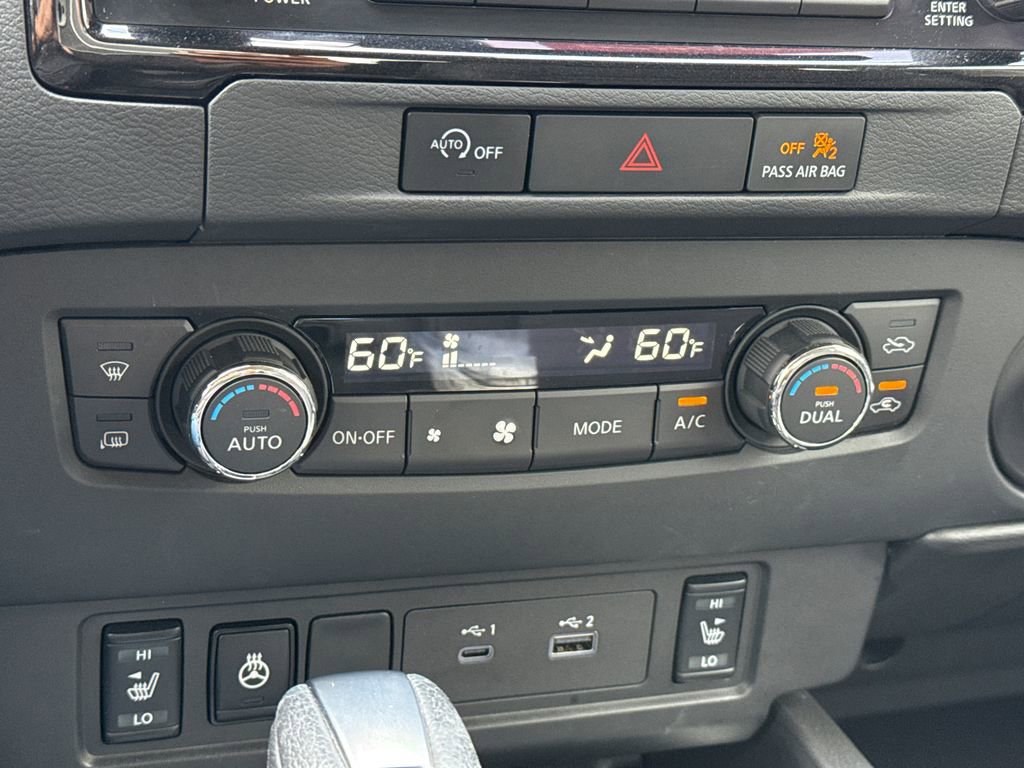Used 2024 Nissan Frontier SV image 24