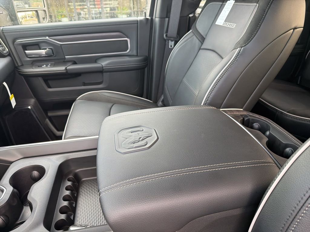 New 2026 RAM 3500 Laramie w/ Max Tow Package AWD/4WD image 23