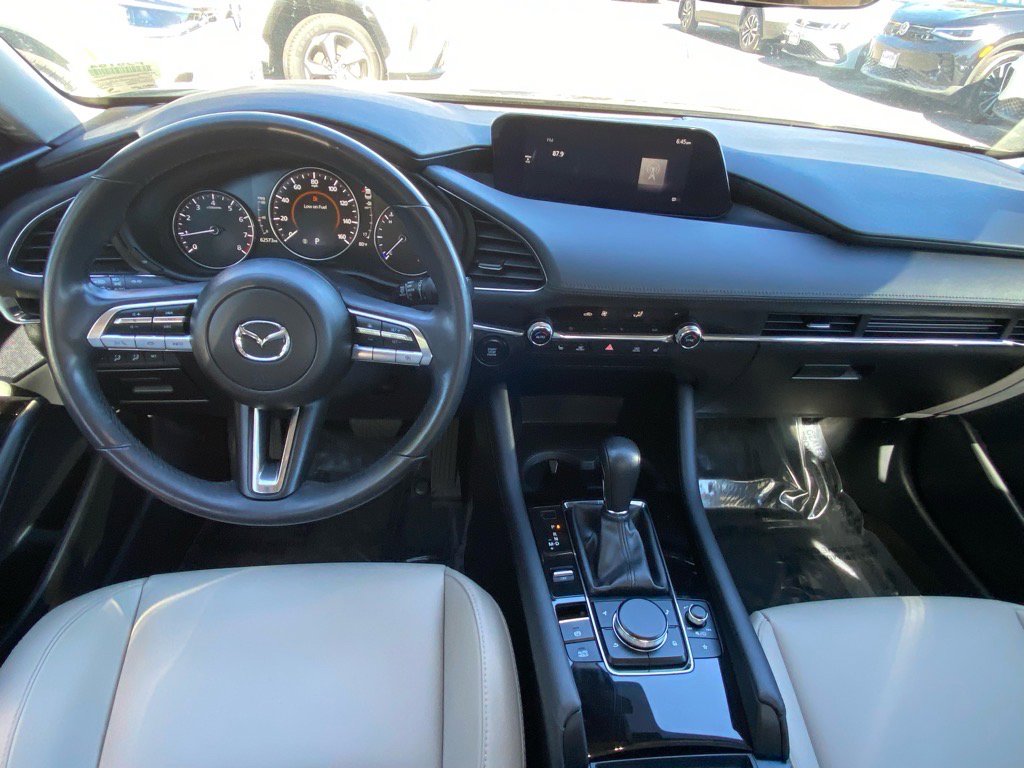 Used 2021 MAZDA MAZDA3 s image 11