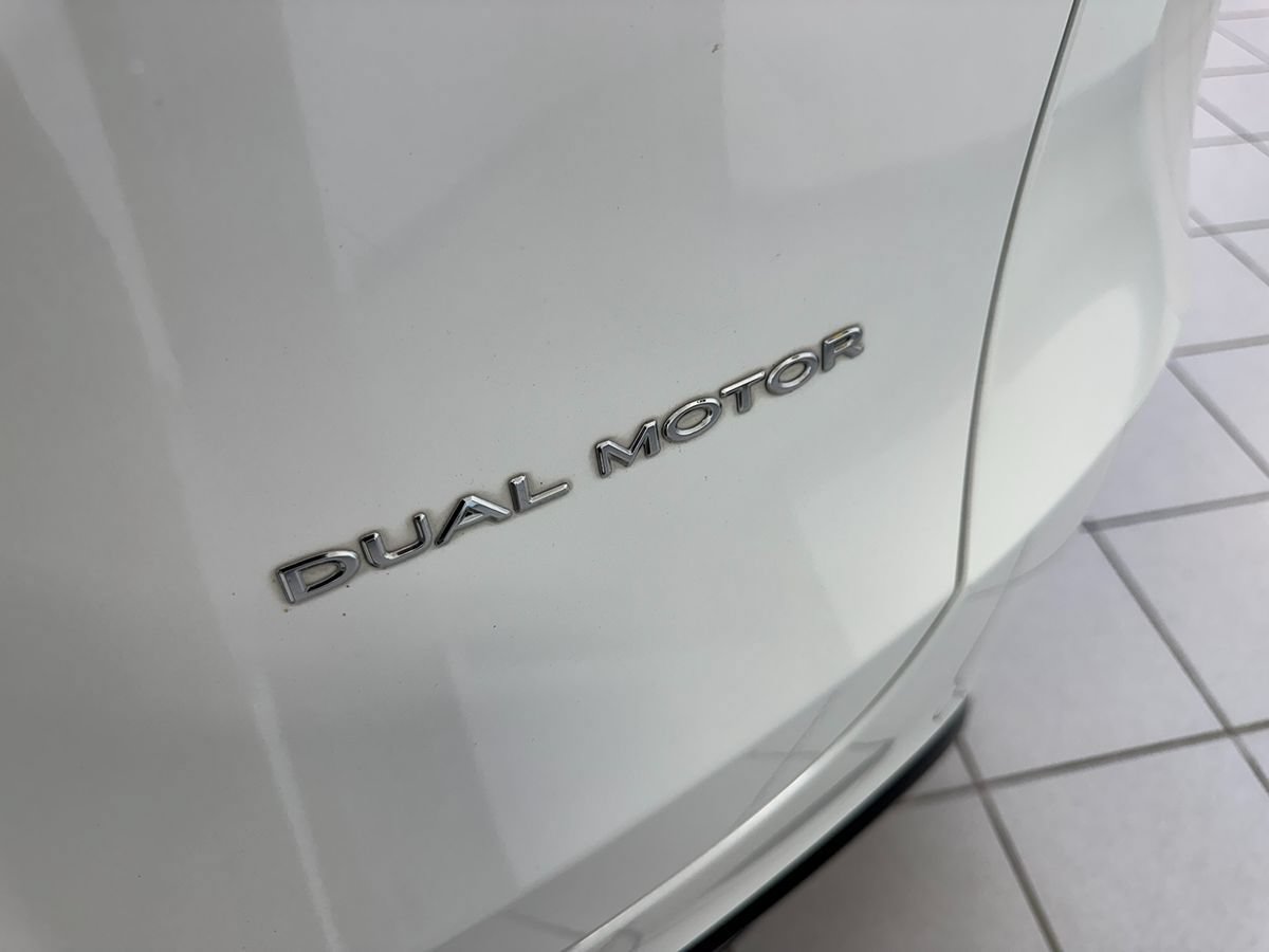Used 2021 Tesla Model Y Long Range AWD/4WD image 95