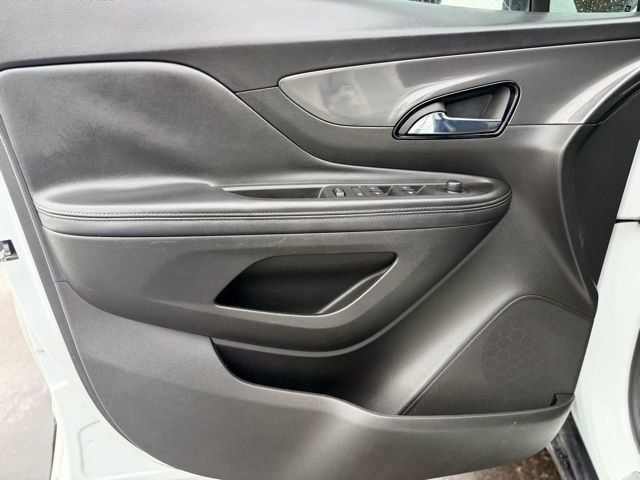 Used 2017 Buick Encore Preferred image 19