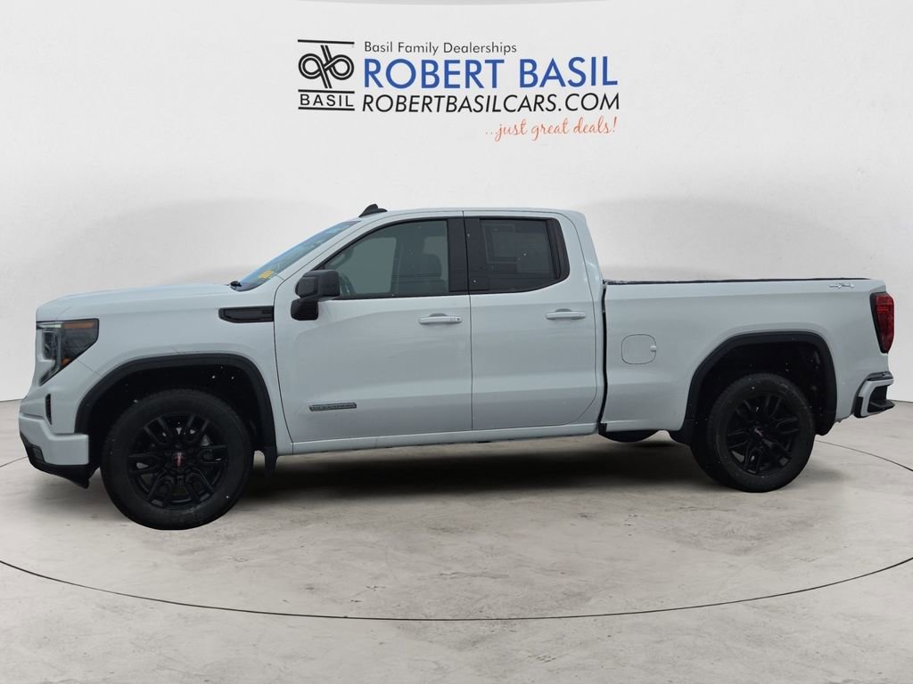 Used 2023 GMC Sierra 1500 Elevation image 4
