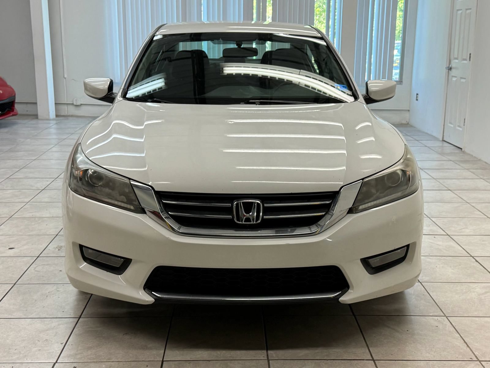 Used 2015 Honda Accord Sport image 2