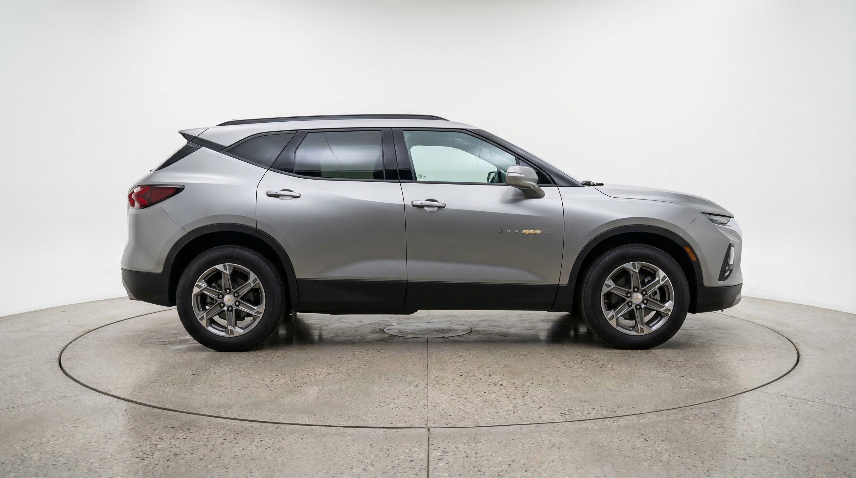 Used 2025 Chevrolet Blazer LT image 11