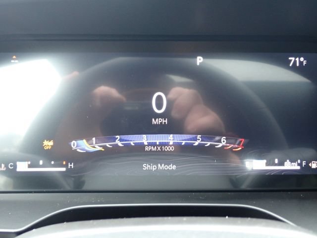 New 2025 Jeep Grand Cherokee Altitude AWD/4WD image 21