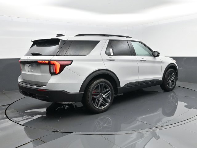 New 2027 Ford Explorer ST-Line w/ Premium Package AWD/4WD image 23