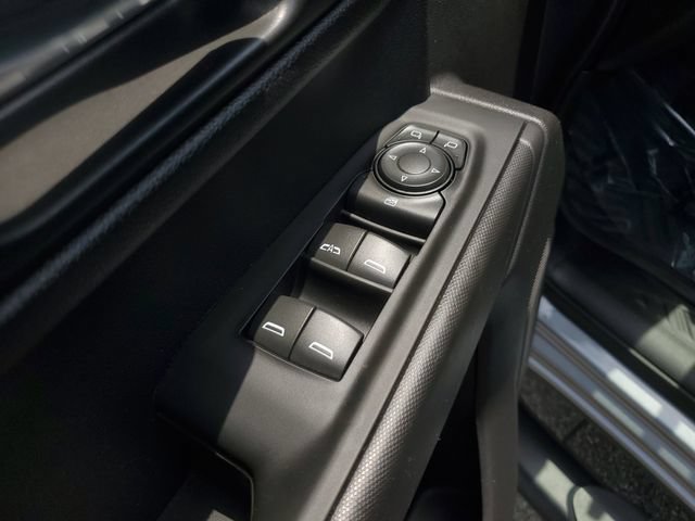 Used 2025 Chevrolet Silverado 1500 Custom Trail Boss AWD/4WD image 25