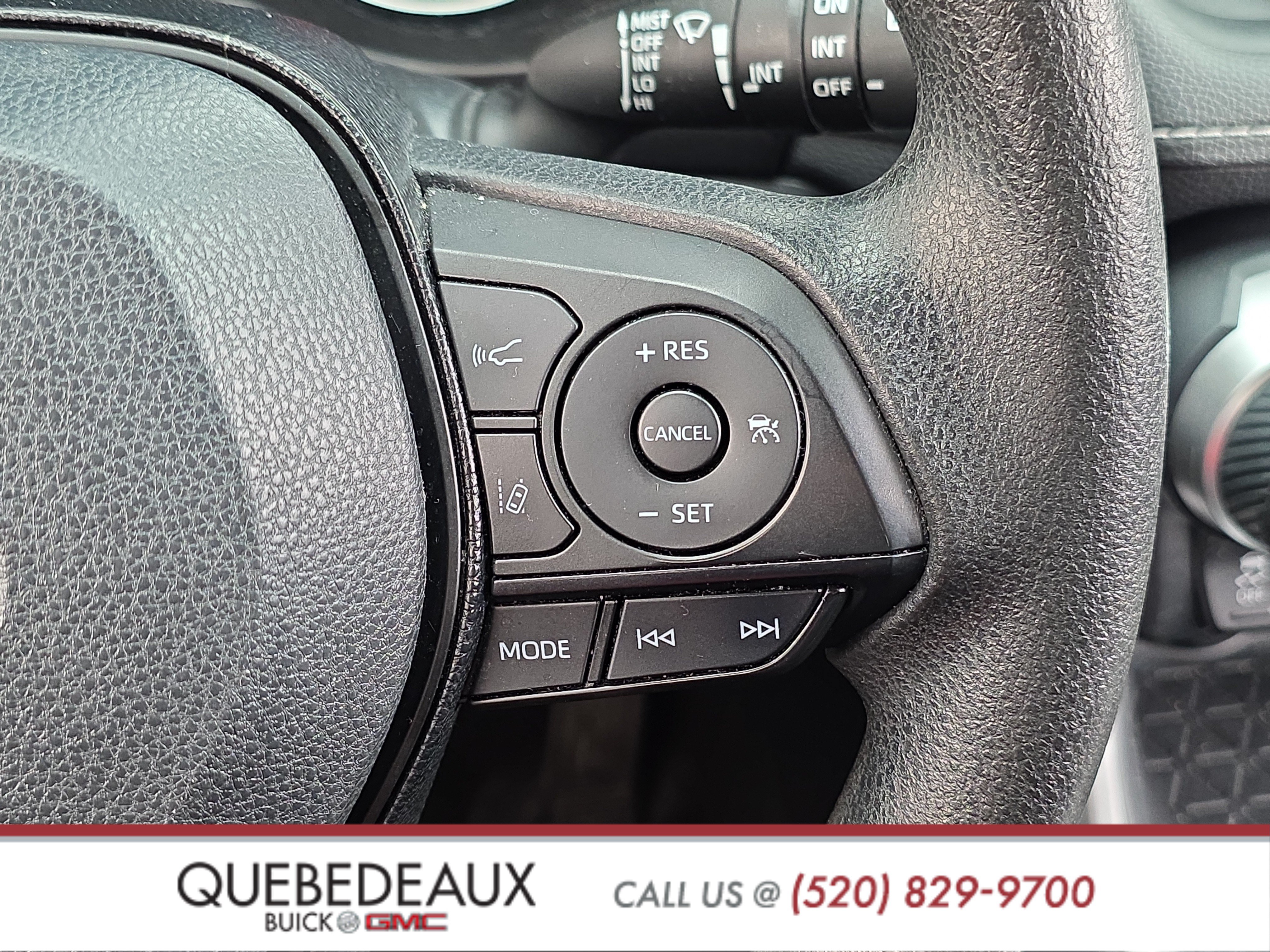 Used 2020 Toyota RAV4 XLE FWD image 13