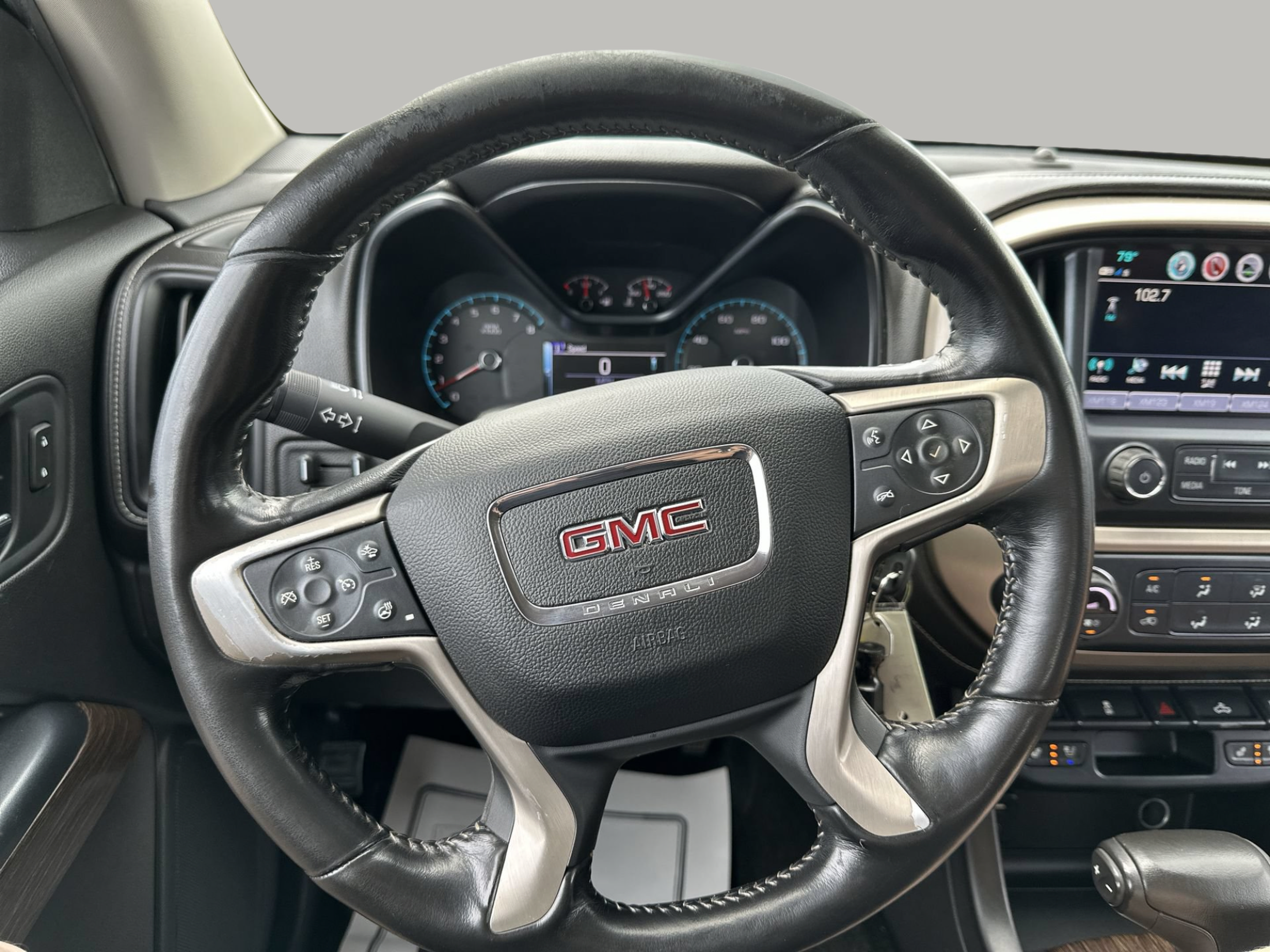 Used 2017 GMC Canyon Denali AWD/4WD image 11