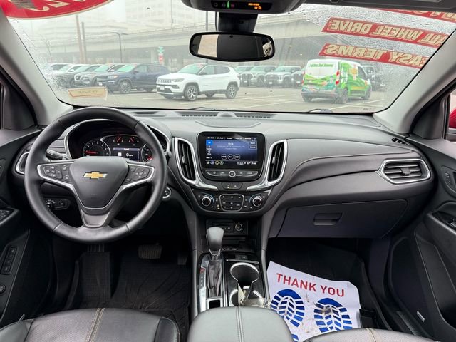 Used 2023 Chevrolet Equinox Premier image 10