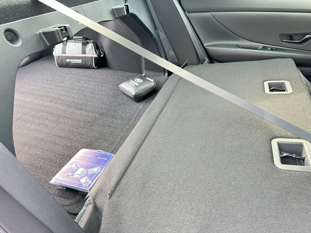 New 2025 Hyundai Elantra Sport image 34