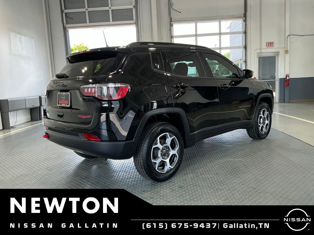 Used 2022 Jeep Compass Trailhawk w/ Trailhawk Convenience Group AWD/4WD image 22