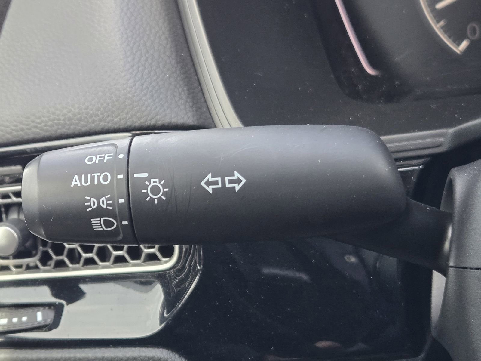 Certified 2024 Honda Civic LX image 31